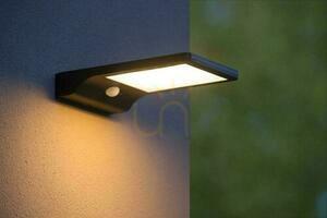 Solárne vonkajšie nástenné svietidlo Lucide BASIC čierne LED 3W 380lm 2700K IP44 so senzorom 22862/04/30 small 2