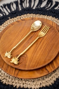 Okrúhly tanier Teak Root - M small 6