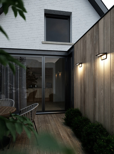 Skontrolujte Vonkajšia solárna nástenná lampa so senzorom pohybu Agena čierna Nordlux