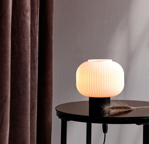Skontrolujte Kovová stolová lampa Milford/Opalwh Nordlux