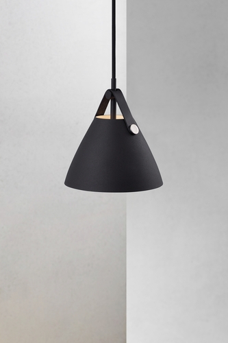 Skontrolujte Závesné svietidlo Strap 16 Black Nordlux