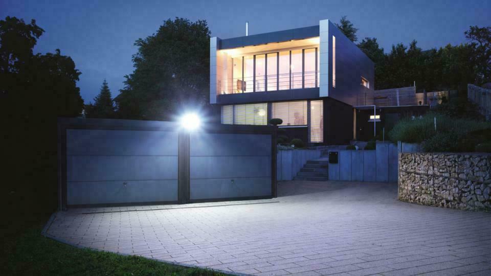 vyhliadka LED reflektor 19,3 W Steinel XLED PRO 240 so senzorom antracit V2 LED reflektor 19,3 W Steinel XLED PRO 240 so senzorom antracit V2