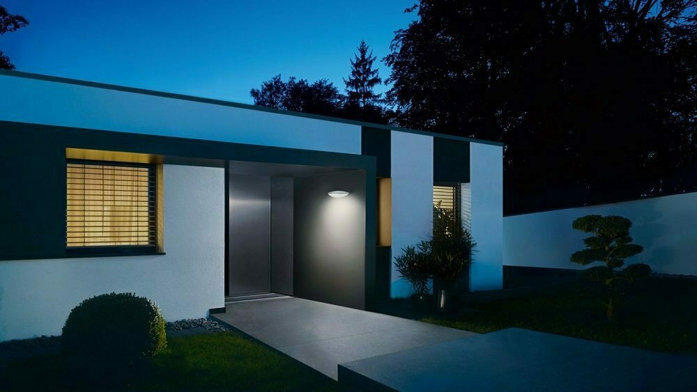 vyhliadka Steinel L 8,7W LED lampa L 825 SC LED iHF Connect so senzorom antracitová Steinel L 8,7W LED lampa L 825 SC LED iHF Connect so senzorom antracitová