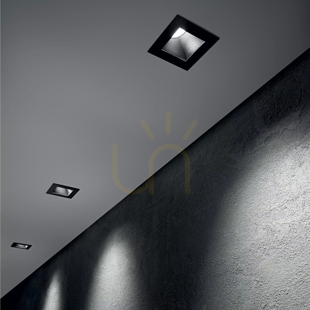 Náhľad Rámček pre bodové svietidlo Ideallux Dynamic Round biely 9,5 cm 208695 Rámček pre bodové svietidlo Ideallux Dynamic Round biely 9,5 cm 208695