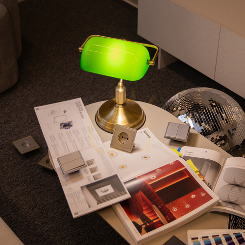 Skontrolujte Stolná lampa KIWI Z153-TL-01-BS Maytoni