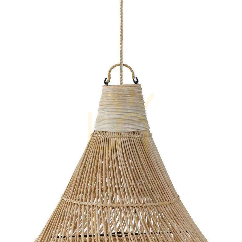 Skontrolujte Prívesné svetlo BAZAR BIZAR ratan prírodné 107 cm Pendant Lamps L Prívesné svetlo BAZAR BIZAR ratan prírodné 107 cm Pendant Lamps L