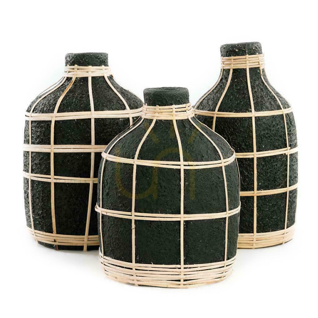 Displej Váza BAZAR BIZAR Whoopy čierna prírodná M Terracotta Collection Váza BAZAR BIZAR Whoopy čierna prírodná M Terracotta Collection