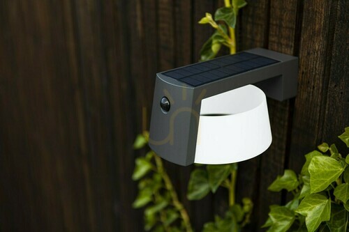 Skontrolujte Vonkajšie nástenné svietidlo Lutec Moon Solar so senzorom pohybu LED 9,5 W sivé 6906001118