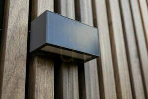 Hybridné solárne vonkajšie nástenné svietidlo LUTEC INKA 6989101118 LED 9 W tmavosivé IP44 small 6