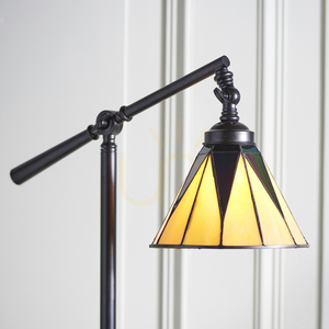 Tmavá hviezda Tiffany Viacfarebná stojaca lampa 74355 Interiéry small 4