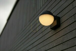 Vonkajšie nástenné svietidlo Lutec LOOMA 5138002118 LED 7,8 W šedé small 1