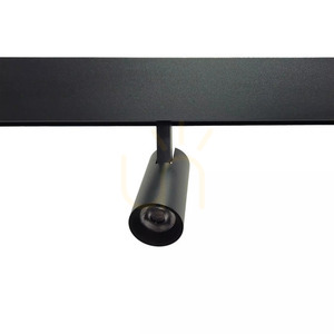Beter 5W Magnet Line LED reflektor čierny TLV-03-07 small 6