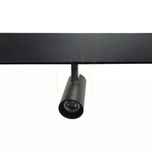 Beter 5W Magnet Line LED reflektor čierny TLV-03-07 small 10