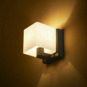 Nástenné svietidlo Philly nástenné svietidlo Čierne opálové sklo 230 V Led G9 7 W. small 3