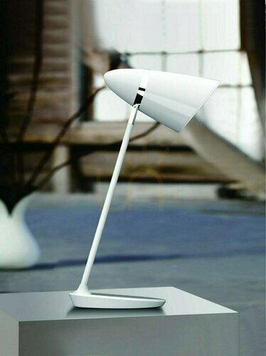 Skontrolujte Stolná lampa Open Design Highlights Elmo chróm matná čierna kov E27