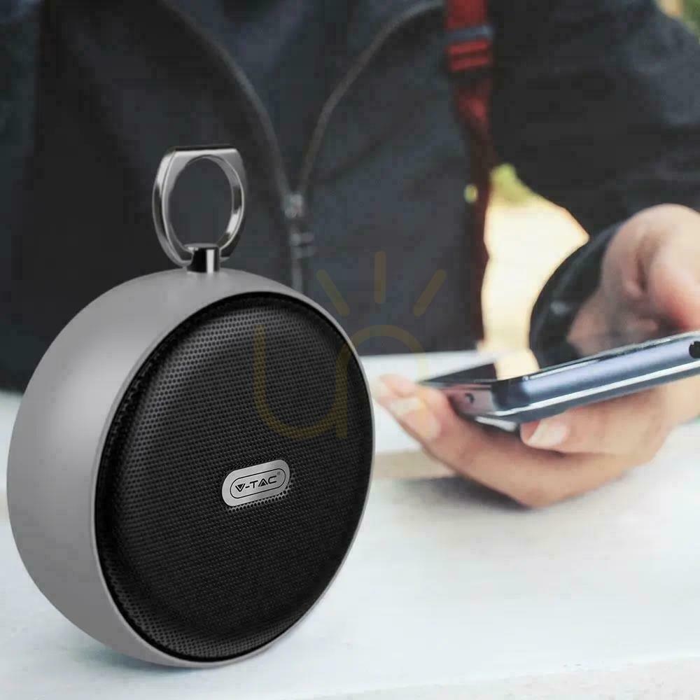 Náhľad Prenosný Bluetooth Micro USB reproduktor Vysokokvalitný 800mAh strieborný kábel V-TAC VT-6211 Prenosný Bluetooth Micro USB reproduktor Vysokokvalitný 800mAh strieborný kábel V-TAC VT-6211