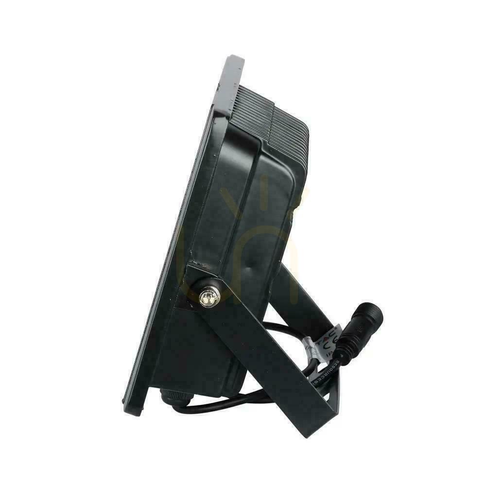 Skontrolujte V-TAC Solárny LED projektor 12W čierny IP65, diaľkové ovládanie, časovač VT-25W 6000K 550lm V-TAC Solárny LED projektor 12W čierny IP65, diaľkové ovládanie, časovač VT-25W 6000K 550lm