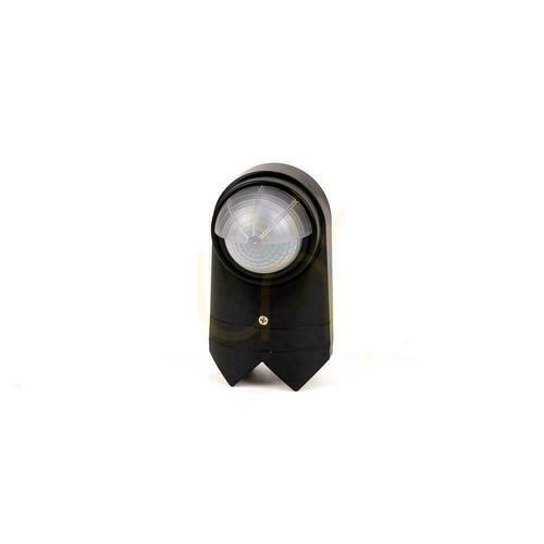 Skontrolujte V-TAC rohový snímač pohybu 240st 600W IP65 čierny VT-8094