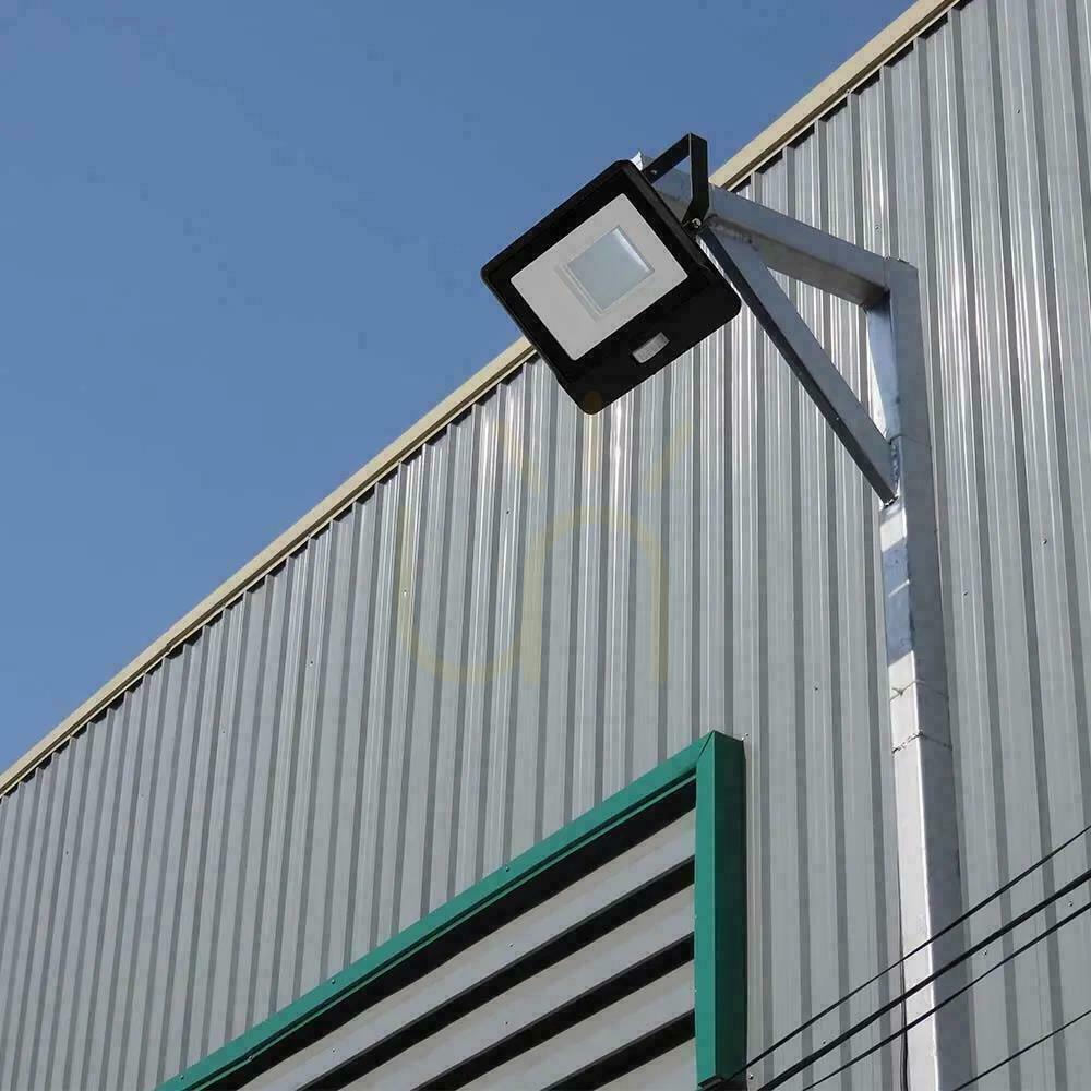 Skontrolujte LED reflektor V-TAC VT-158S-1, 50 W, so snímačom pohybu, čierny, 4000 K, 4000 lm LED reflektor V-TAC VT-158S-1, 50 W, so snímačom pohybu, čierny, 4000 K, 4000 lm