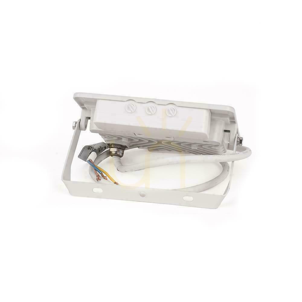 Náhľad V-TAC 30W SAMSUNG CHIP LED Projektor Senzor pohybu Biely kábel 1M VT-138S-1 4000K 2340lm 5 rokov záruka V-TAC 30W SAMSUNG CHIP LED Projektor Senzor pohybu Biely kábel 1M VT-138S-1 4000K 2340lm 5 rokov záruka