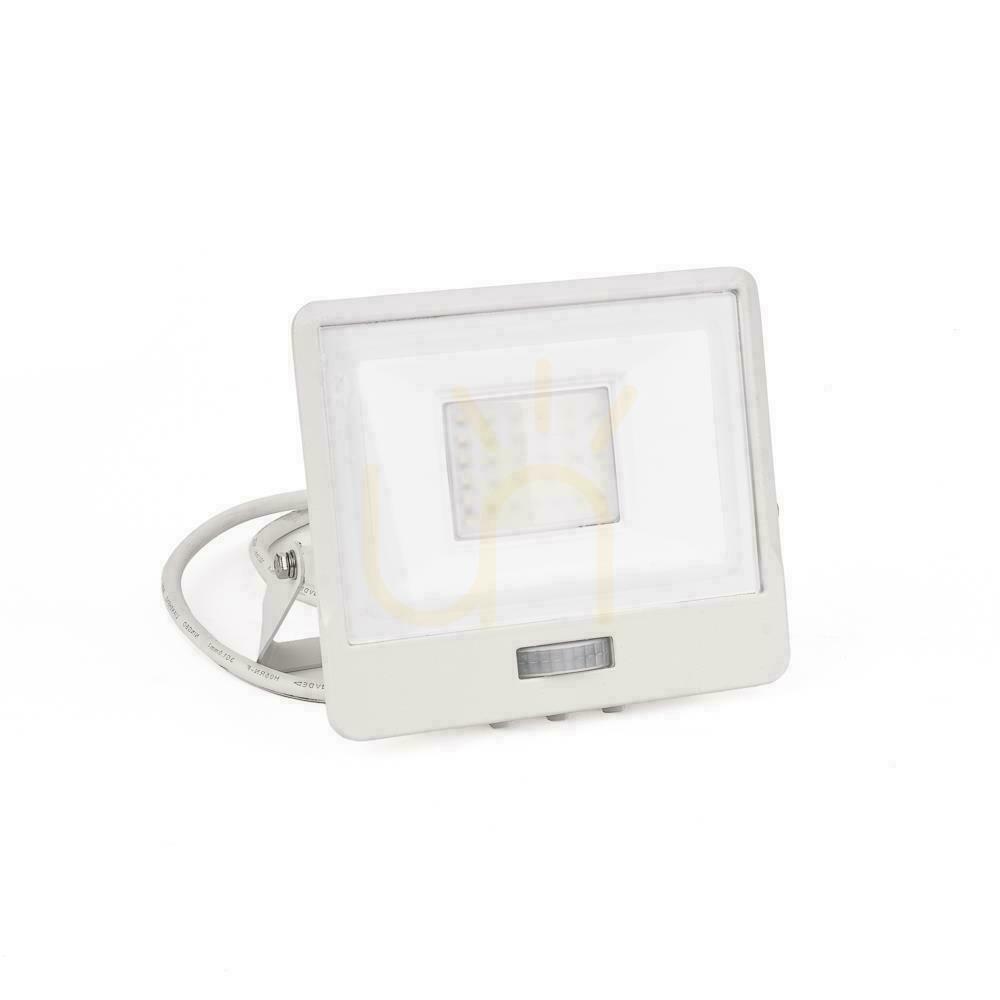 Skontrolujte V-TAC 30W SAMSUNG CHIP LED Projektor Senzor pohybu Biely kábel 1M VT-138S-1 4000K 2340lm 5 rokov záruka V-TAC 30W SAMSUNG CHIP LED Projektor Senzor pohybu Biely kábel 1M VT-138S-1 4000K 2340lm 5 rokov záruka