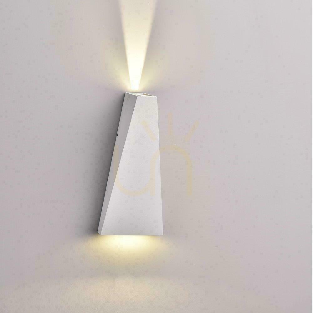 Skontrolujte Nástenné svietidlo V-TAC 4W LED White IP65 VT-826-W-N 4000K 476lm. Nástenné svietidlo V-TAC 4W LED White IP65 VT-826-W-N 4000K 476lm.
