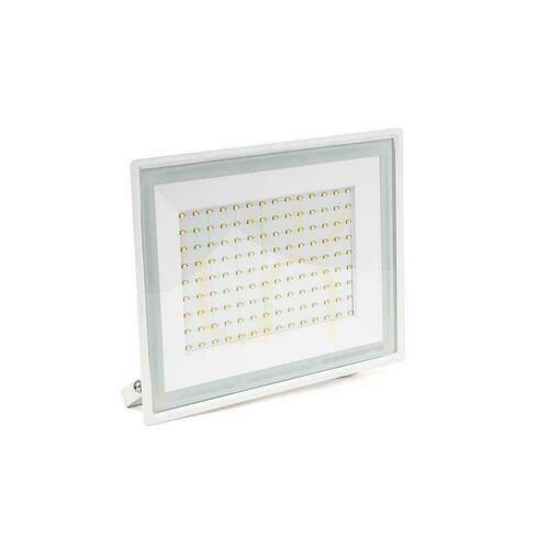 Skontrolujte V-TAC 200W SMD F-CLASS White VT-49204 4000K 17600lm LED projektor.