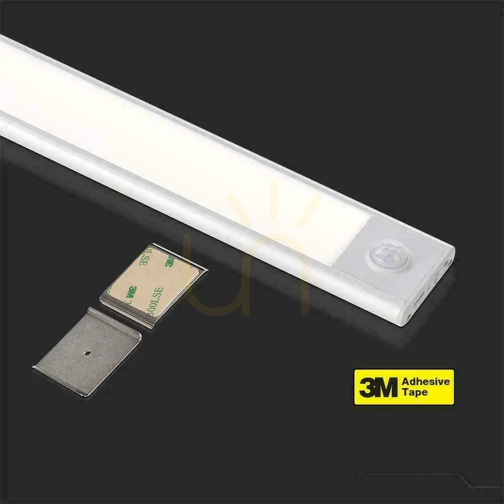 Displej V-TAC 2,5W LED svietidlo pod skrinku Strieborné Senzor pohybu Nabíjanie cez USB 60cm VT-8143 3000K 260lm V-TAC 2,5W LED svietidlo pod skrinku Strieborné Senzor pohybu Nabíjanie cez USB 60cm VT-8143 3000K 260lm