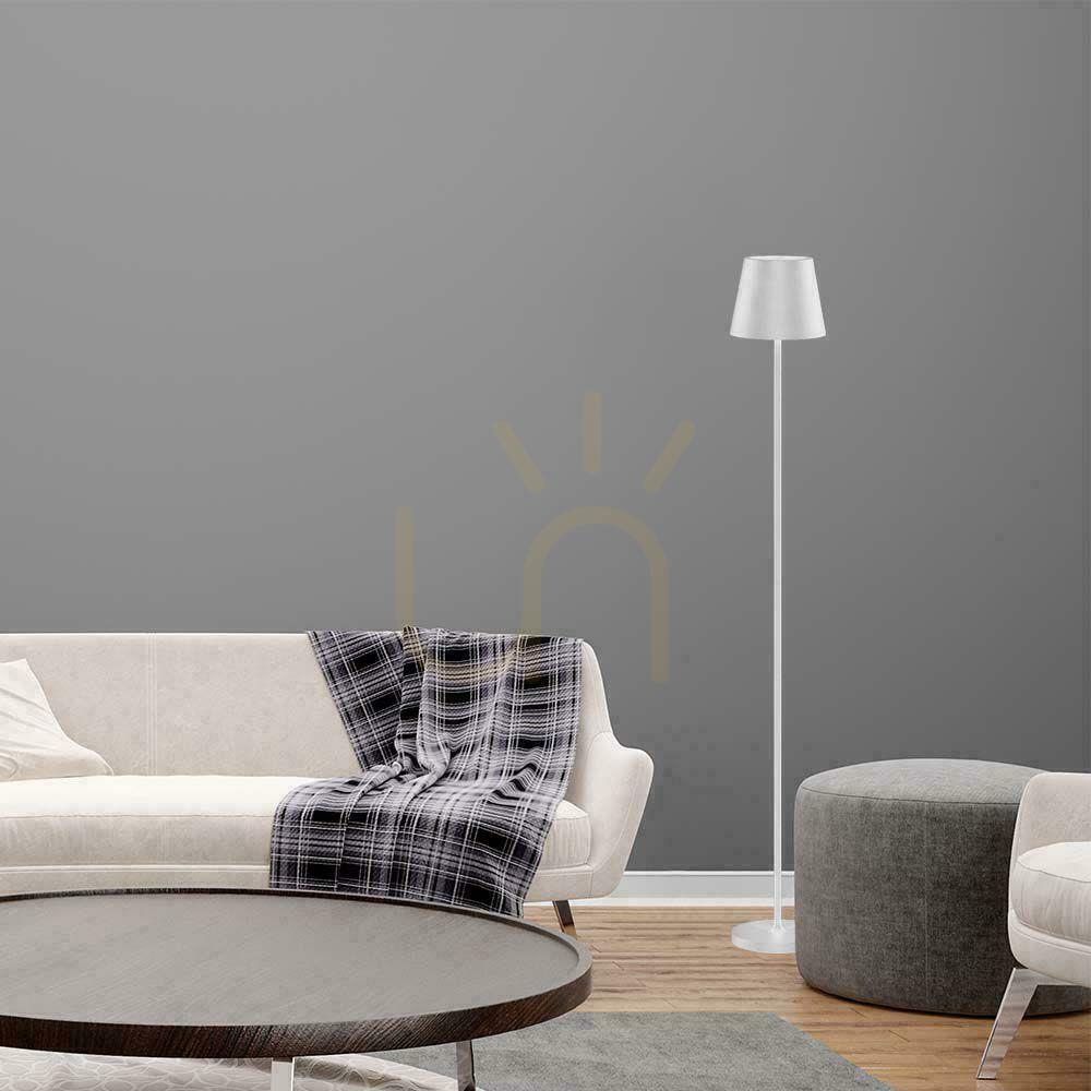 Šou V-TAC 4W LED podlahová lampa biela IP54 dobíjateľná VT-7544-W 3000K 300lm. V-TAC 4W LED podlahová lampa biela IP54 dobíjateľná VT-7544-W 3000K 300lm.
