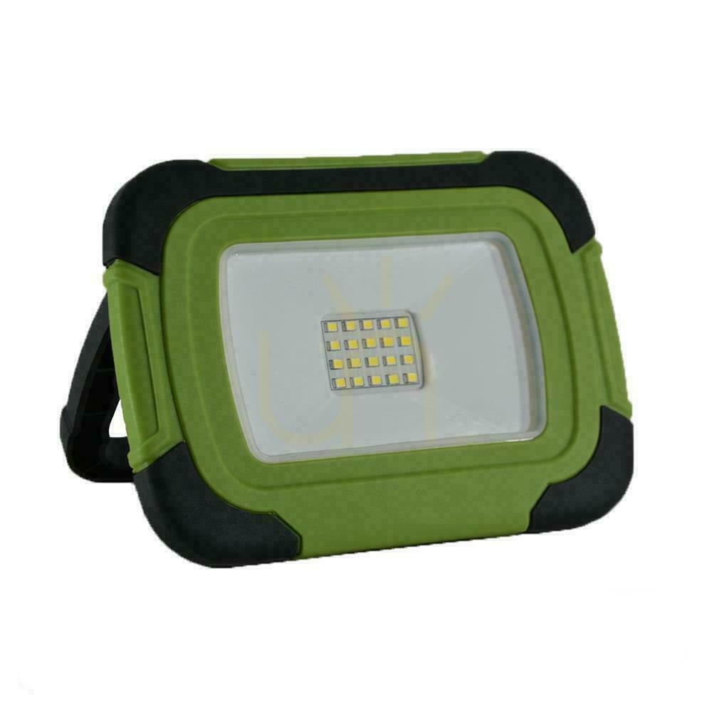 Skontrolujte V-TAC LED projektor 10W dobíjateľný cez USB SAMSUNG CHIP SOS funkcia 3,7V Li-Ion IP44 VT-11-R 6400K 700lm V-TAC LED projektor 10W dobíjateľný cez USB SAMSUNG CHIP SOS funkcia 3,7V Li-Ion IP44 VT-11-R 6400K 700lm