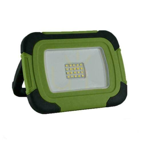 Skontrolujte V-TAC LED projektor 10W USB dobíjateľný SAMSUNG CHIP 3,7V Li-Ion IP44 VT-10-R 6400K 700lm