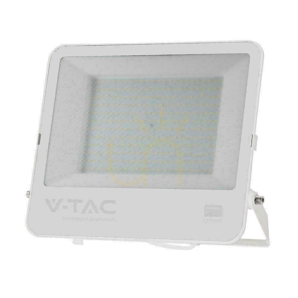 Skontrolujte LED projektor V-TAC 200W 100Lm/W kábel 1mb SAMSUNG CHIP biely VT-44204 6500K 17540lm 5 rokov záruka LED projektor V-TAC 200W 100Lm/W kábel 1mb SAMSUNG CHIP biely VT-44204 6500K 17540lm 5 rokov záruka