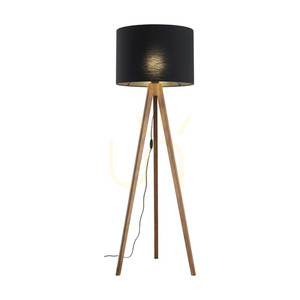 Veľká orechová stojaca lampa small 3