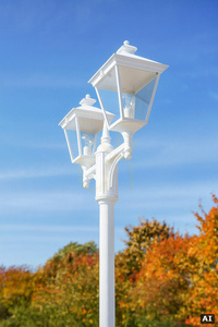 Záhradná lampa London 482WH biela 2 x E27 na stĺpe 185–275 cm - Norlys small 1