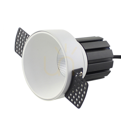 Skontrolujte Spot LED 9W biely ZAMBELIS