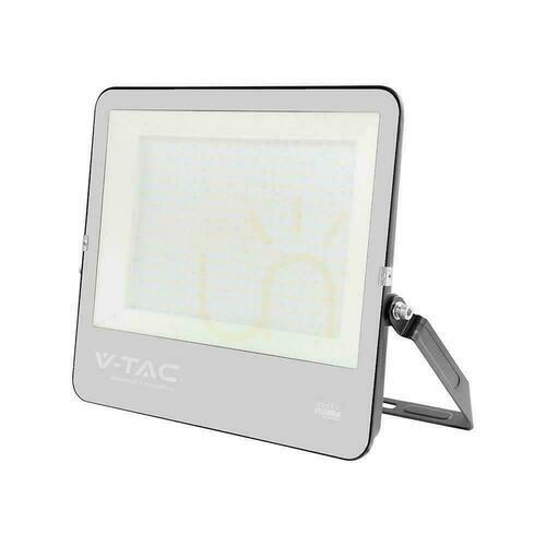 Skontrolujte LED projektor V-TAC 300W 115lm/W čierne puzdro kábel 1m IP65 VT-44003 6500K 34440lm 6 rokov záruka
