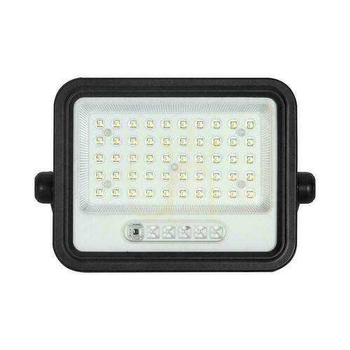 Skontrolujte V-TAC 100W CCT solárny LED projektor diaľkový automatický časovač IP65 čierny VT-104W 1000lm 2 roky záruka