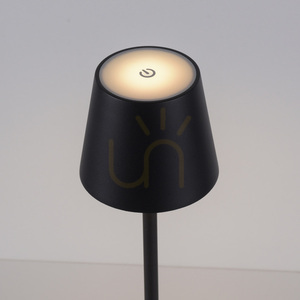 Záhradná lampa EURIA 19252-18 čierna 1xLED small 8