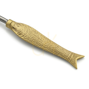 Lyžica v tvare ryby 20 cm small 2