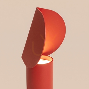 BISCUIT červená LED stolová lampa 3000K small 4
