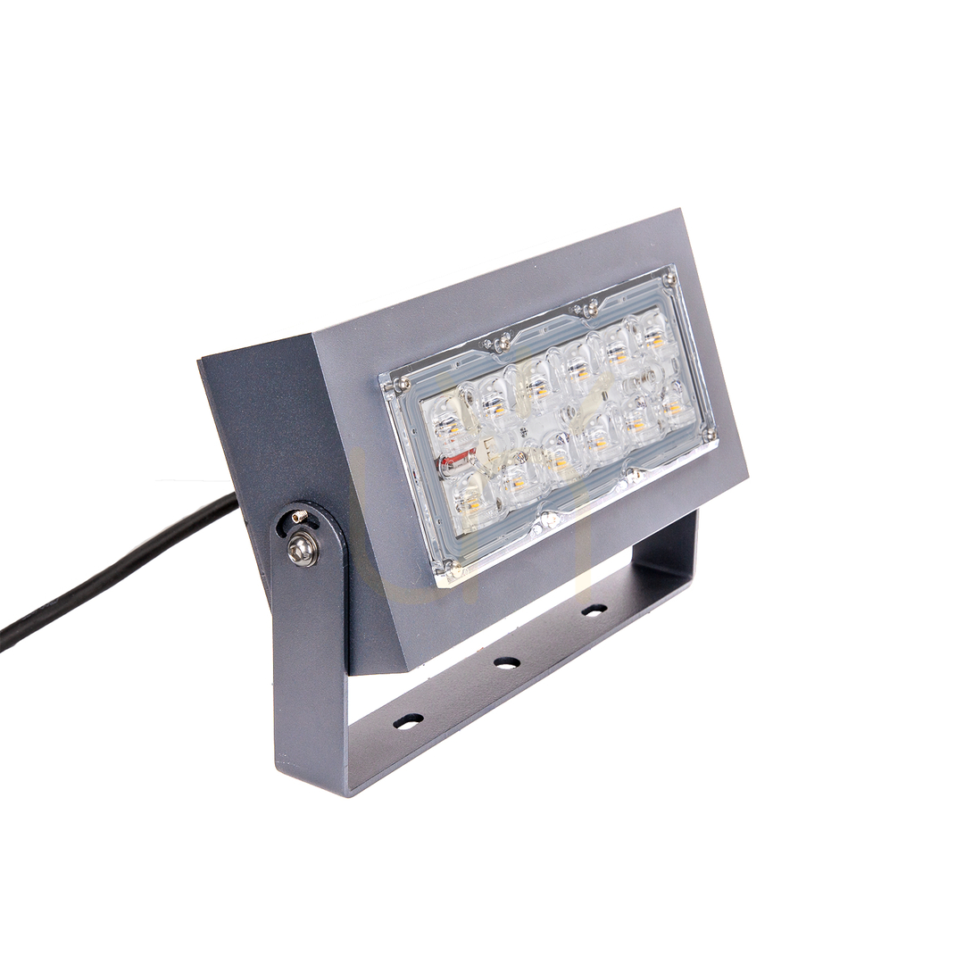 Varberg 7150AL Silbernes LED-Flutlicht von LED NORLYS