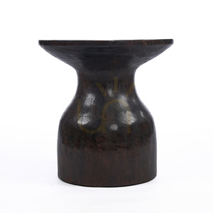 Bočný stolík BAZAR BIZAR Hourglass tmavý orech drevo 50 cm small 4
