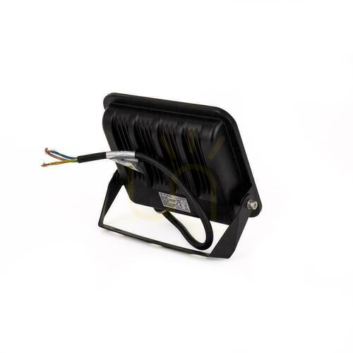 Skontrolujte LED reflektor V-TAC s čipom CREE, 50 W, 185 lm/W, čierny, VT-4456, 4000 K, 9250 lm, 6-ročná záruka