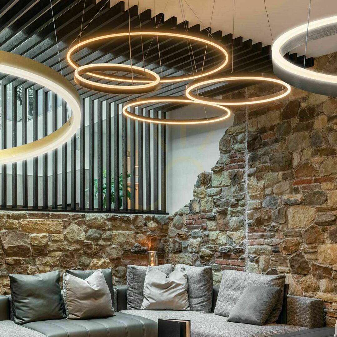 Šou Závesné LED svietidlo s.luce Ring biele Ø 60 cm Závesné LED svietidlo s.luce Ring biele Ø 60 cm