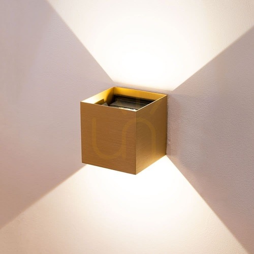 Skontrolujte Nástenné svietidlo s.luce Ixa LED zlaté IP44 2x3W 3000K 10 cm