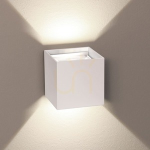 Nástenné LED svietidlo s.luce Ixa High Power biele štvorcové 10 W 3000 K IP20 10 cm 0 Nástenné LED svietidlo s.luce Ixa High Power biele štvorcové 10 W 3000 K IP20 10 cm small 0
