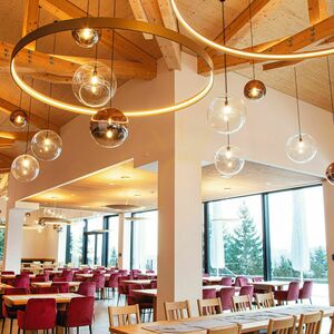 Závesné LED svietidlo s.luce Ring XL zlaté, stmievateľné, 180 cm 5 Závesné LED svietidlo s.luce Ring XL zlaté, stmievateľné, 180 cm small 5