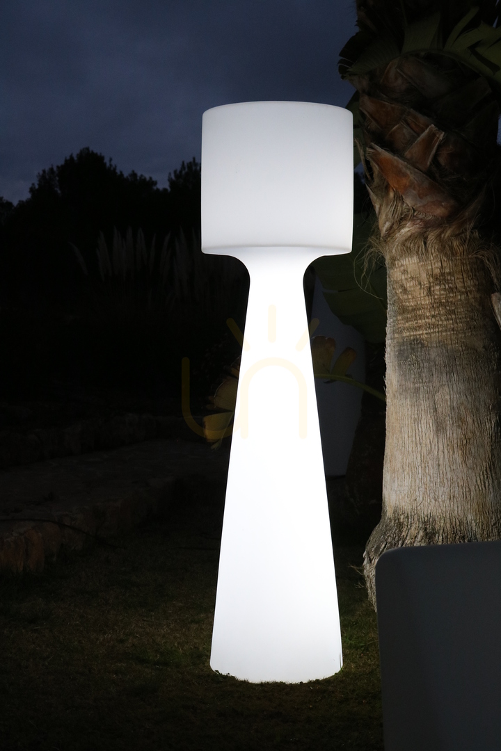 vyhliadka GRACE140 3102 Biela záhradná lampa s 1 LED GRACE140 3102 Biela záhradná lampa s 1 LED