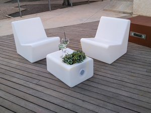 TARIDA SIT 3159 Biela záhradná stolička s 1 LED svietidlom 2 TARIDA SIT 3159 Biela záhradná stolička s 1 LED svietidlom small 2
