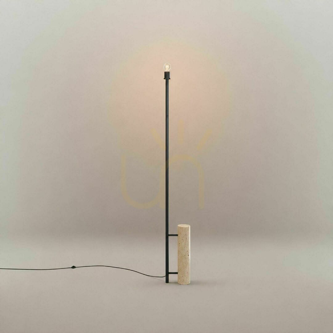 Náhľad Stojaca lampa s.luce Cruet, travertín, čierna, dymové sklo, E27, 190 cm Stojaca lampa s.luce Cruet, travertín, čierna, dymové sklo, E27, 190 cm